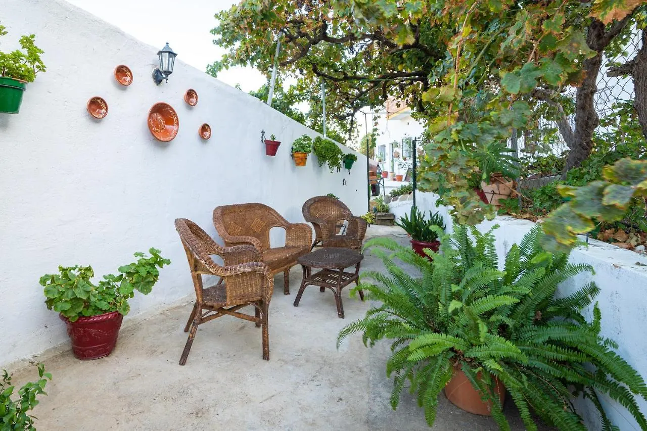 Hostal Vista A La Sierra Valle de Abdalagis Guest house