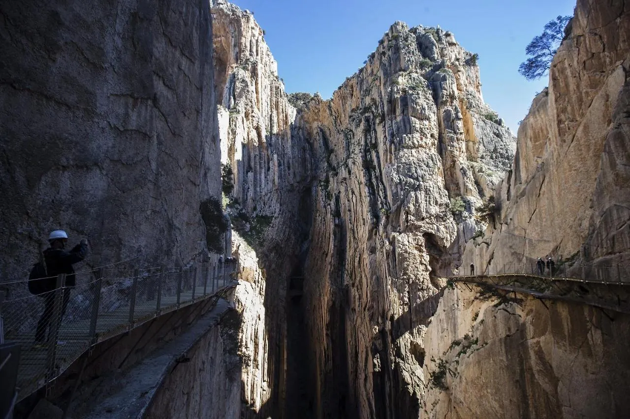 Hostal Vista A La Sierra Valle de Abdalagís 게스트하우스